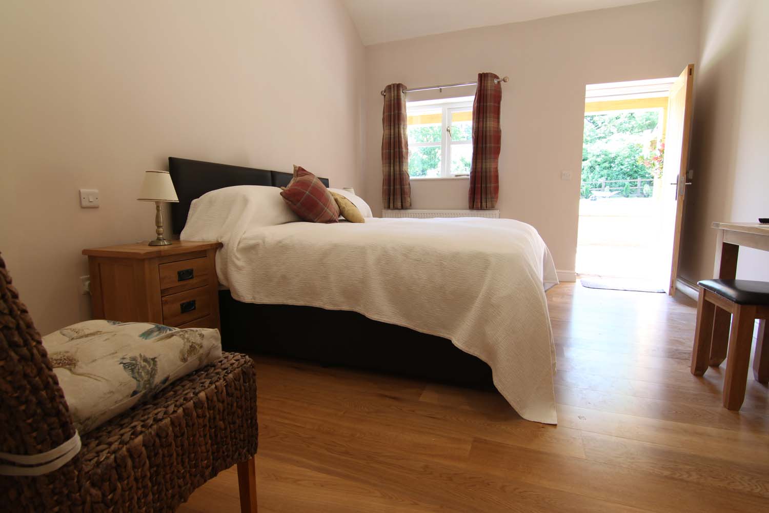 Cockle Holt bed 3